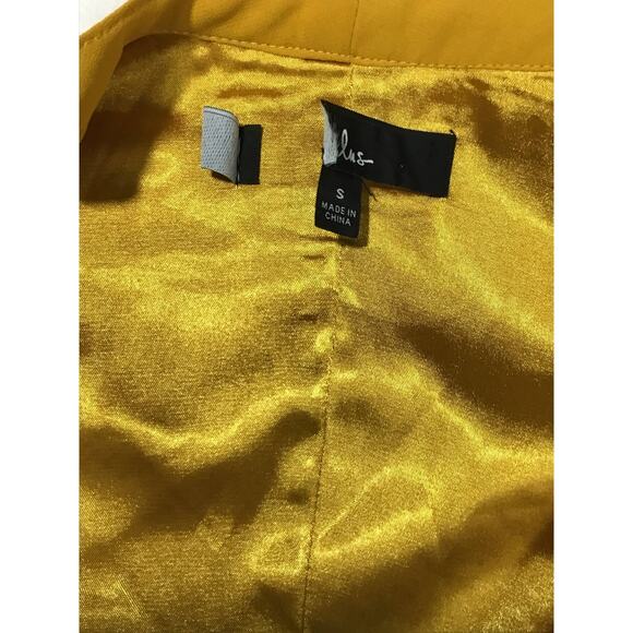 LULU'S SZ S Easy Listening Marigold Yellow Cold-Shoulder Wrap Maxi Dress NEW B42 - Picture 9 of 10